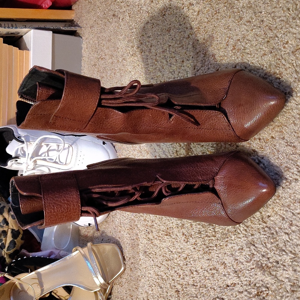 Pour La Victorie Ladies Onyx Bootie in Cognac Sz 8.5 - Picture 4 of 6